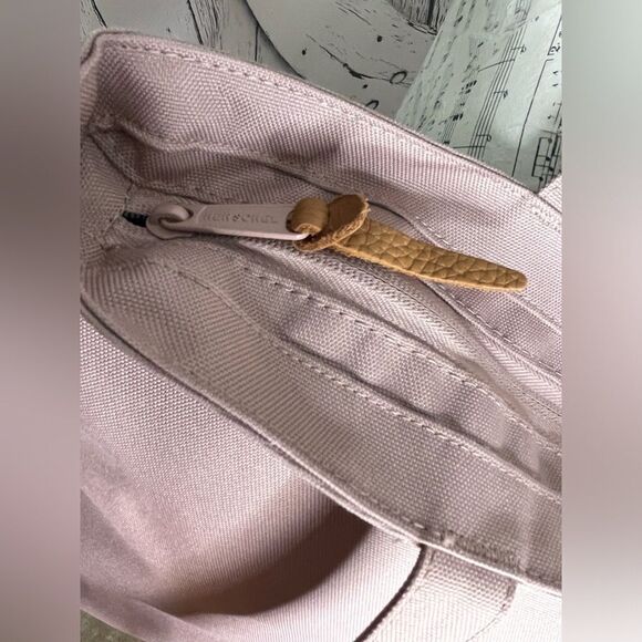 Herschel Supply Co Classic 19L Tote Bag Ash Rose - Picture 5 of 9